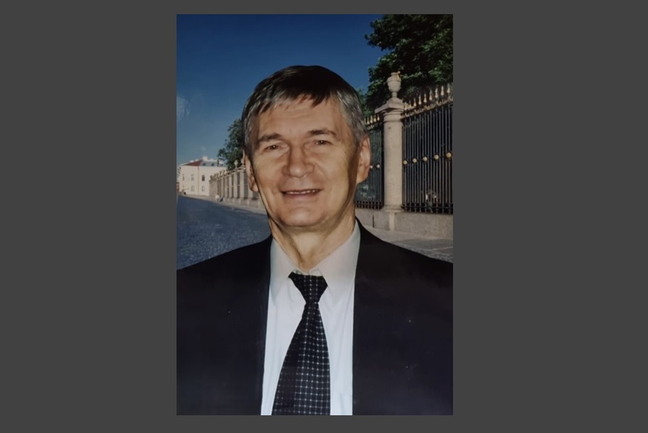 Памяти Владимира Леонидовича Кузьмина