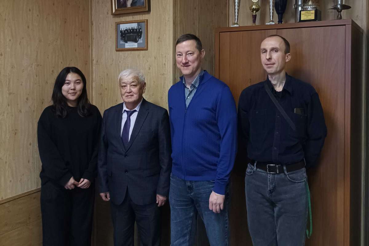 Научная стажировка представителей КРСУ в ФизМехе